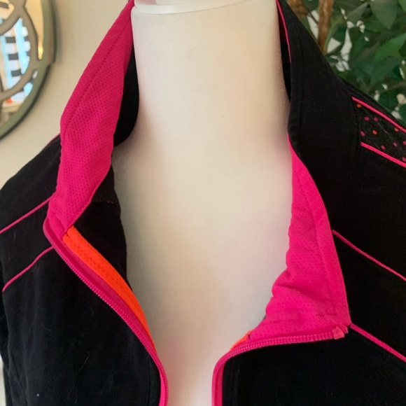 Catherine’s black with hot pink detail athletic jacket, long sleeves. 1X - Picture 2 of 5